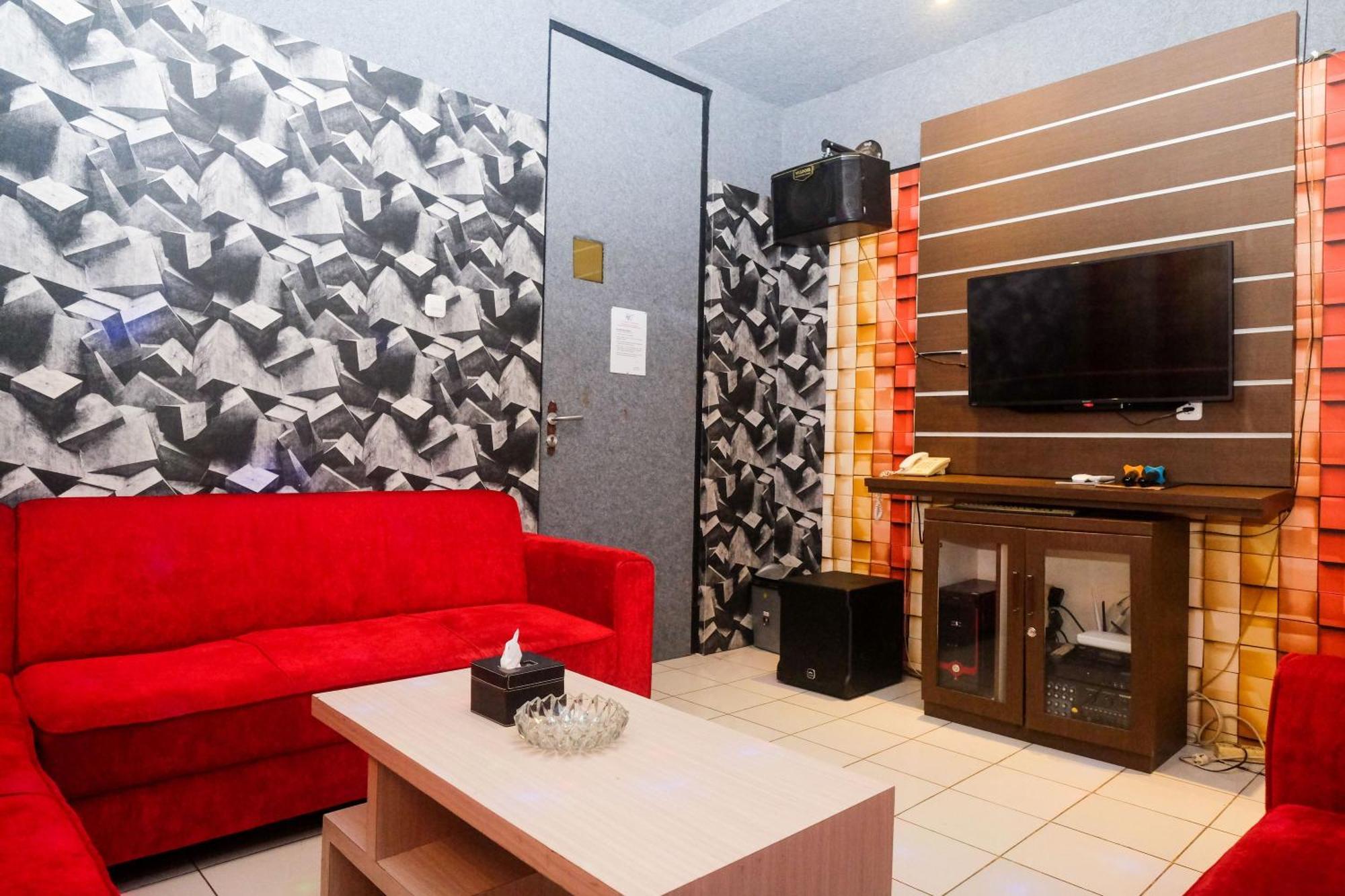 Urbanview Hotel Dedy Jaya Brebes 외부 사진