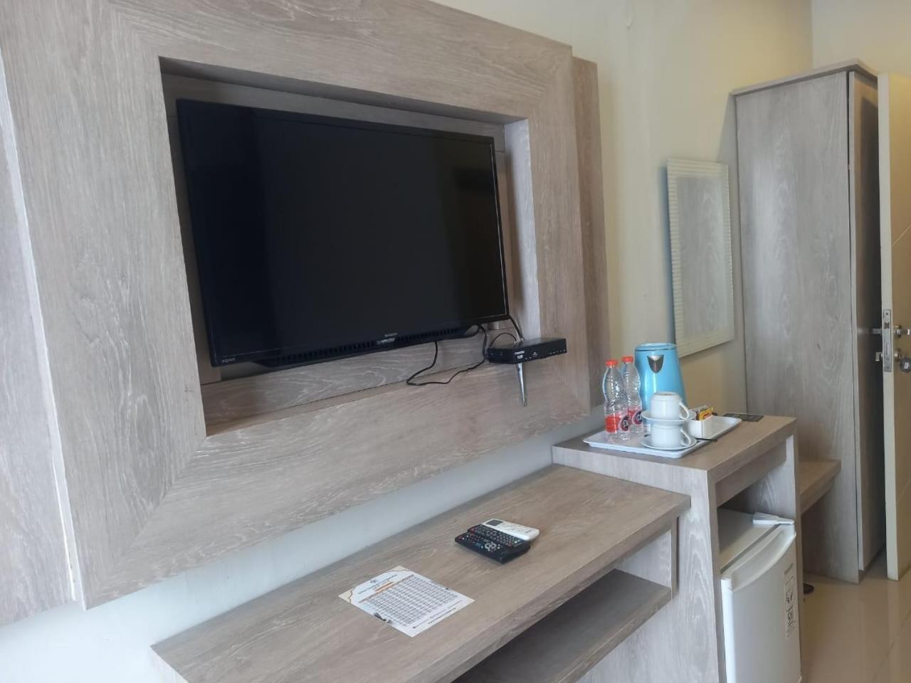 Urbanview Hotel Dedy Jaya Brebes 외부 사진